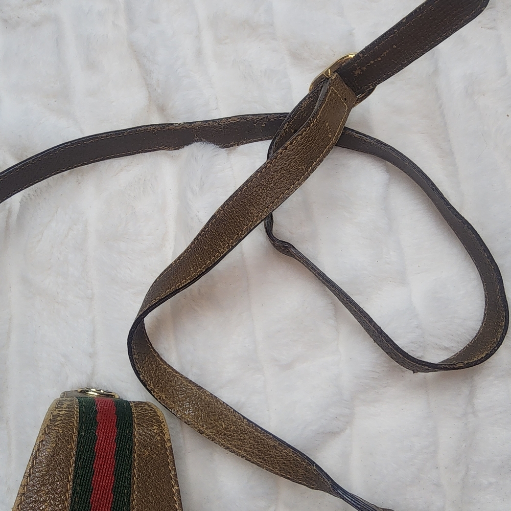 Vintage Gucci Bucket Bag - Picture 12 of 16